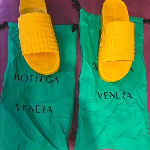 Bottega Vanetta The Slider Sandal Tangerine - Picture 6 of 8